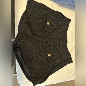 Buddy love 💕 shorts size Large